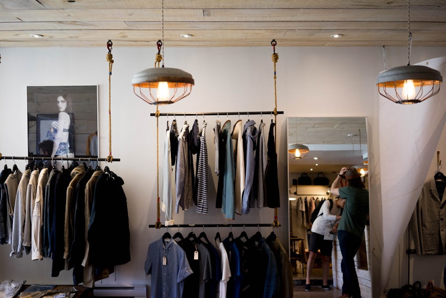 Low MOQ Sweater Manufacturing: How to Launch a Knitwear Brand with 100 Pieces